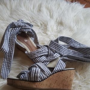Sperry wedge sandals sz 7